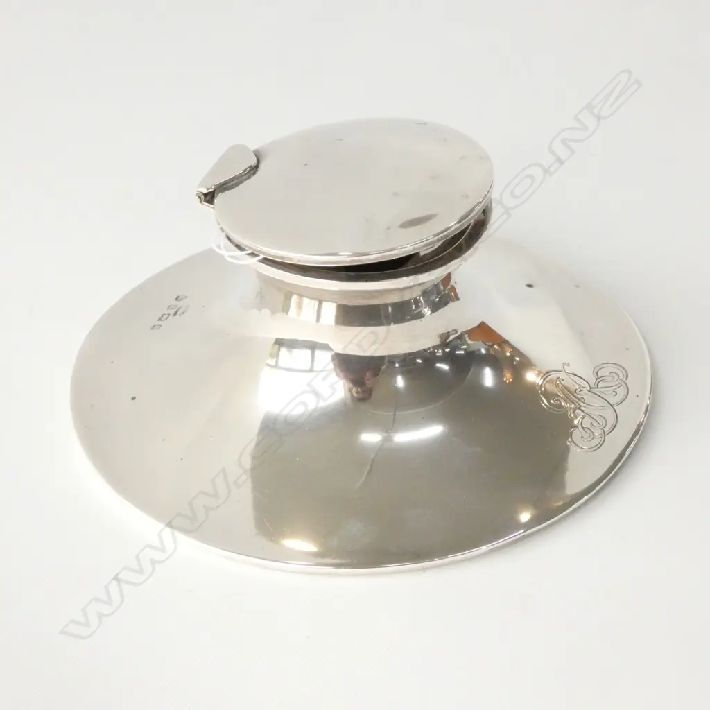 SILVER CAPSTAN INKWELL (GLASS LINER ABSENT) BIRMINGHAM 1904 MADE BY ASPREY & CO. Image 1++