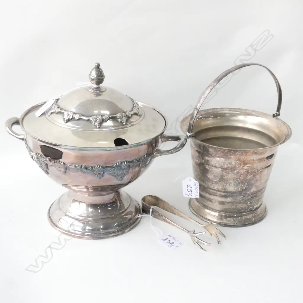 SILVER PLATE TUREEN (DIA. 200MM) ICE BUCKET (DIA. 155MM) & TONGS Image 1++