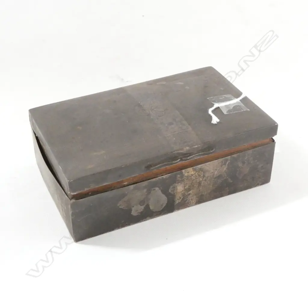 OLD CIGARETTE OR JEWELLERY BOX, STERLING SILVER AND WOOD LINED, BIRMINGHAM EARLY 1900'S Image 1++