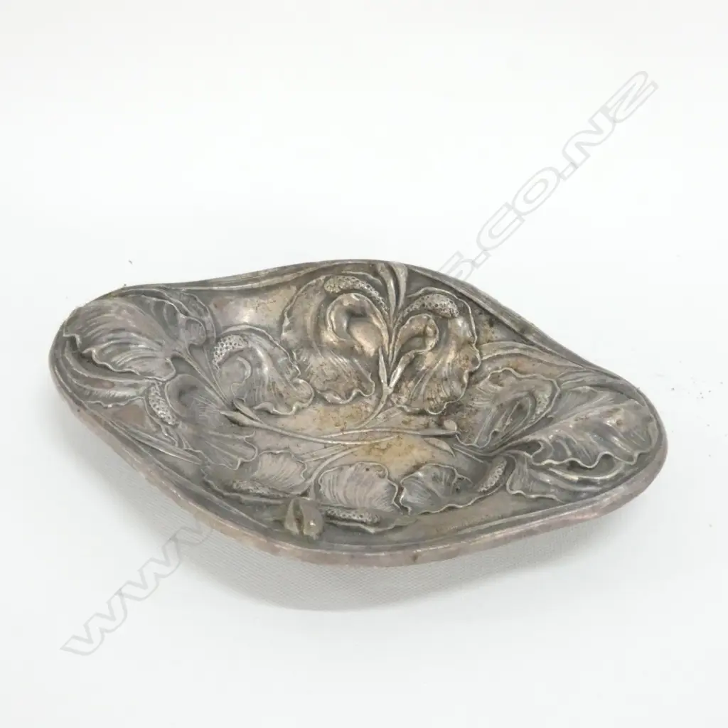 STG SILVER PIN DISH  Image 1++