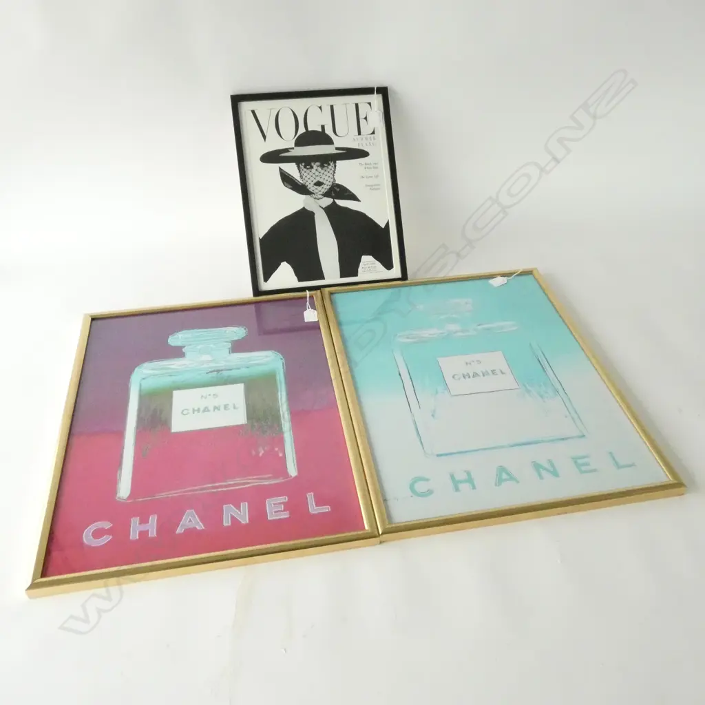 2 CHANEL PRINTS 540 X 420MM + VOGUE COVER  Image 1++