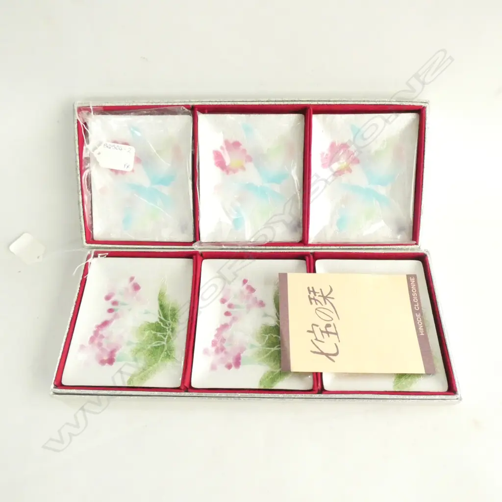 TWO BOXES OF JAPANESE HINODE CLOISONNE DISHES. 120 X 100MM Image 1++