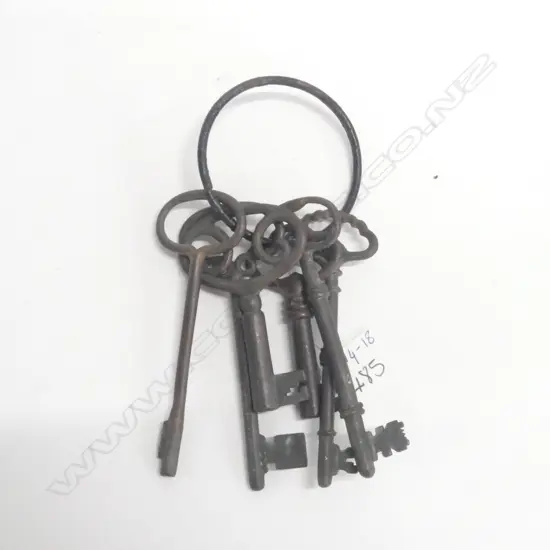 VICTORIAN SKELETON KEYS