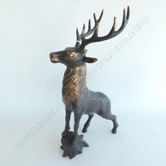 BRONZE STAG ON STUMP H. 360MM