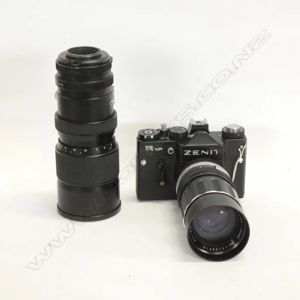 ZENIT 35MM CAMERA + 2 LENSES Image 1++