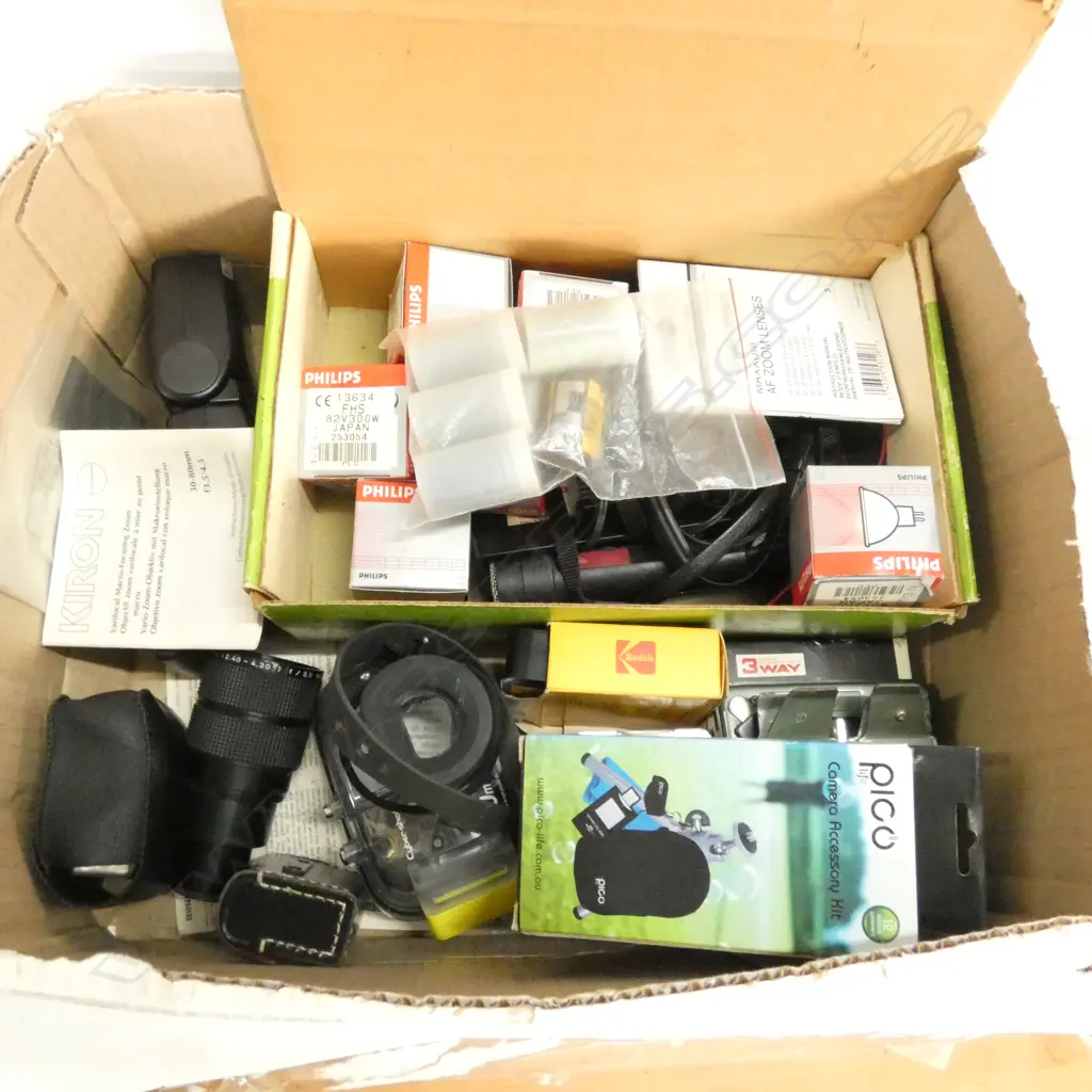 BOX ASST PHOTO EQUIPMENT LENSES/TRIPODS ETC Image 1++