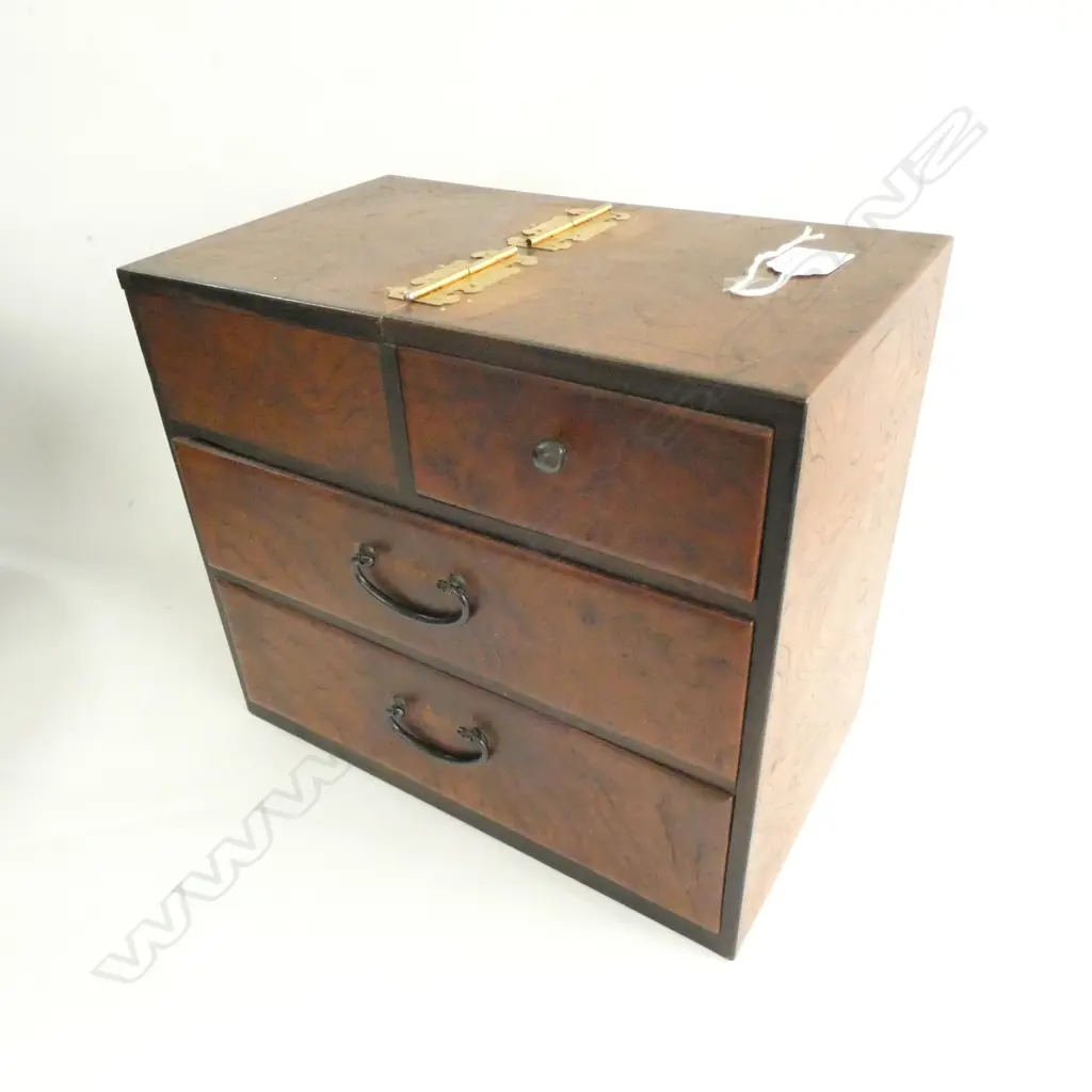 OLD JAPANESE MULLBERRY WOOD SEWING BOX  Image 1++