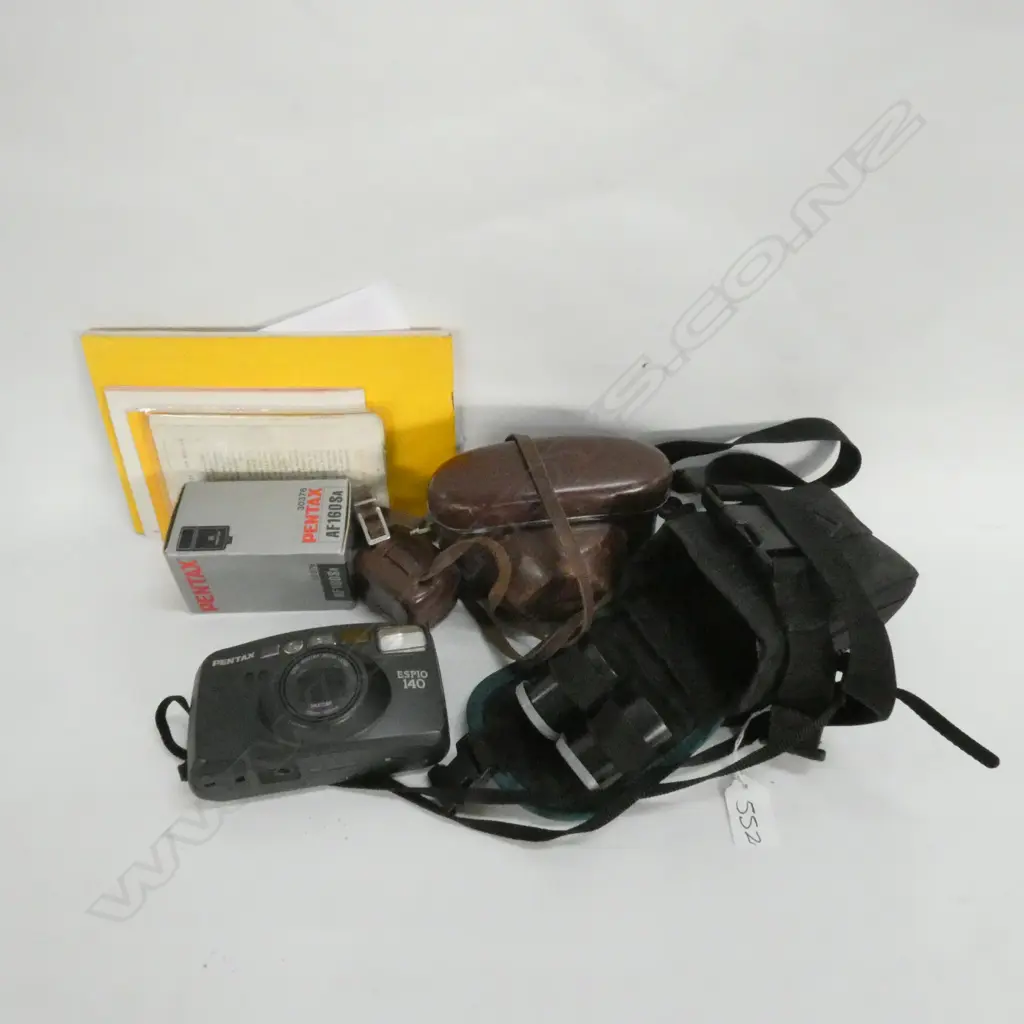 KODAK 35MM CAMERA + PENTAX 35 MM+ FLASH Image 1++