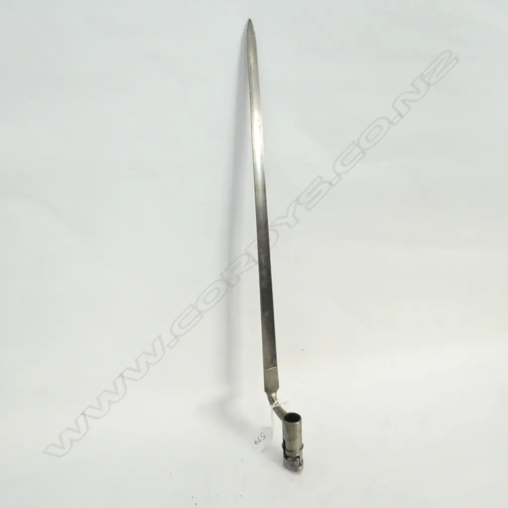 SOCKET BAYONET w TRIANGULAR BLADE. L.560mm Image 1++
