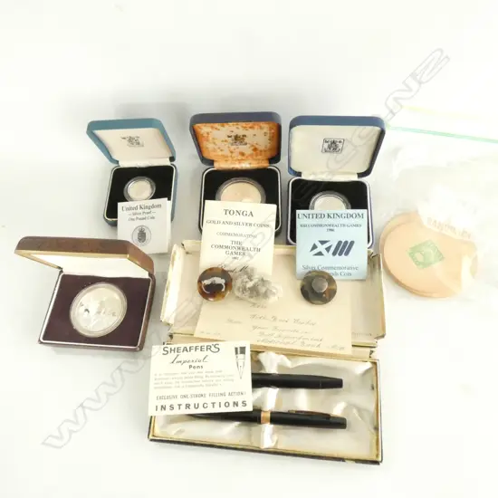 4 CASED COINS. SHEAFFER PEN SET.. 4 'HONEY SEAL'. BUTTONS