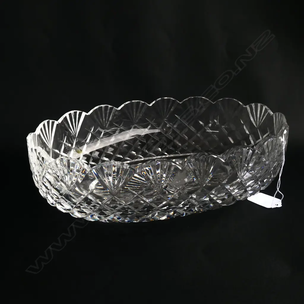LGE WATERFORD CRYSTAL CENTREPIECE BOWL 275 X 185 X 95MM Image 1++