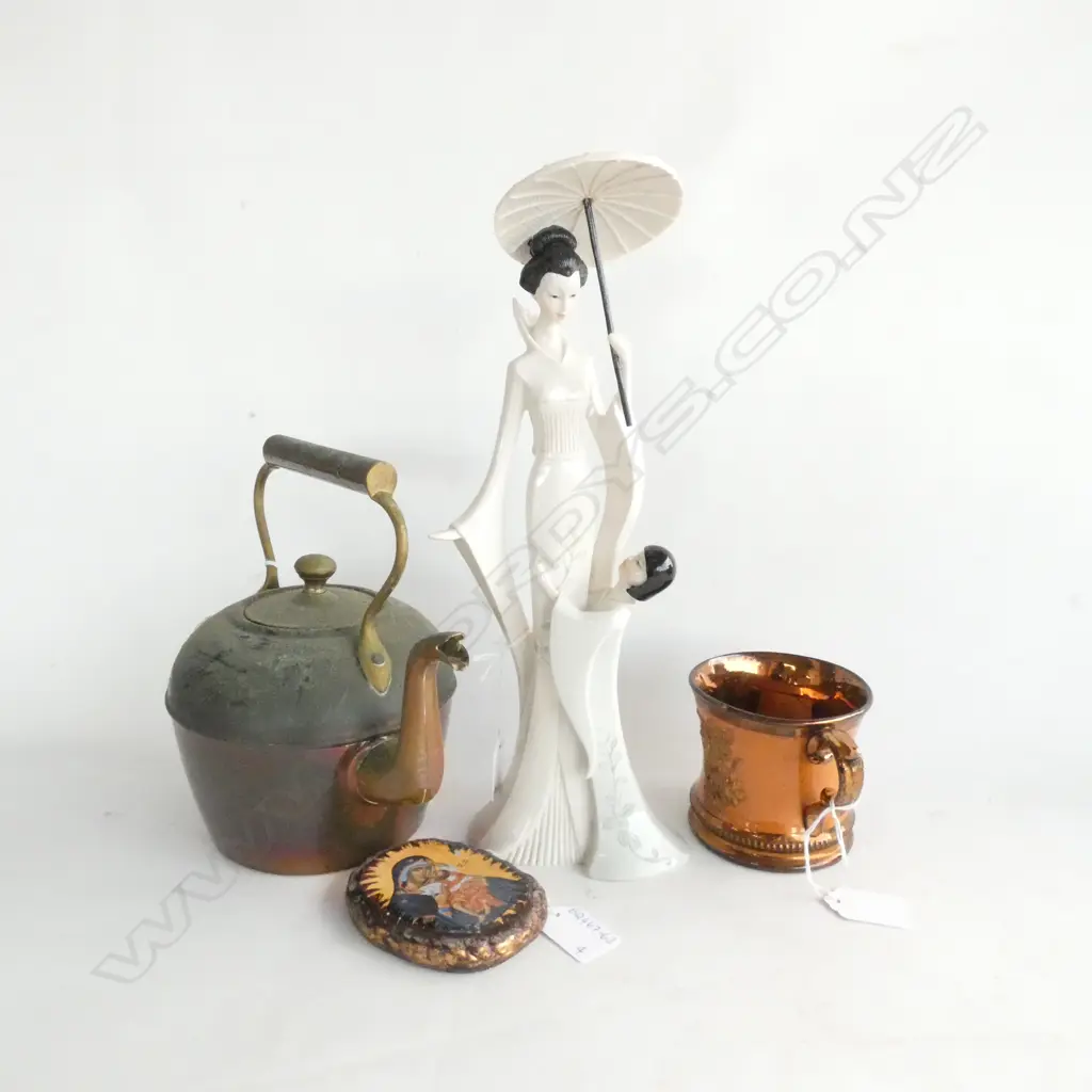 COPPER LUSTRE MUG (H. 85MM) JAPANESE LADY & GIRL H. 330MM, MADONNA STONE & OLD COPPER KETTLE H. 230MM Image 1++