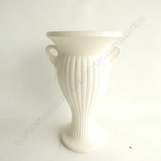 CROWN LYNN WHITE VASE #2083 H. 275MM