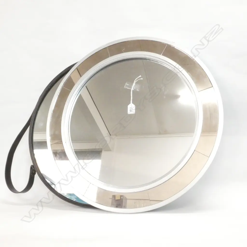 2 CIRCULAR MIRRORS 610MM DIA Image 1++