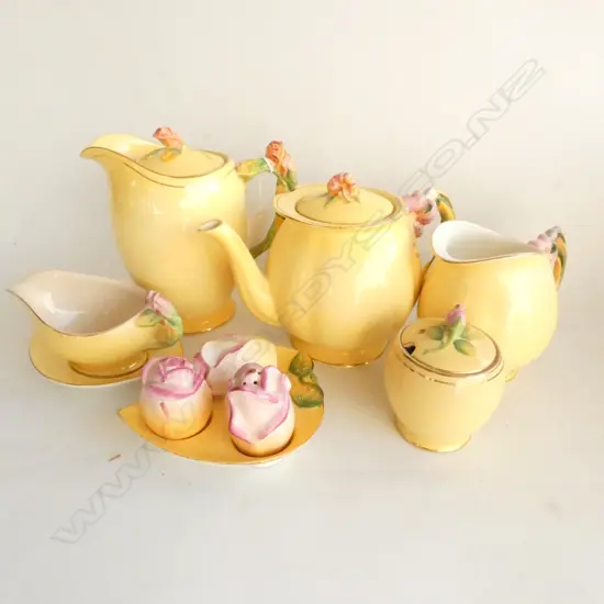 6 PCES ROYAL WINTON TIGERLILY SOME REPAIRS 