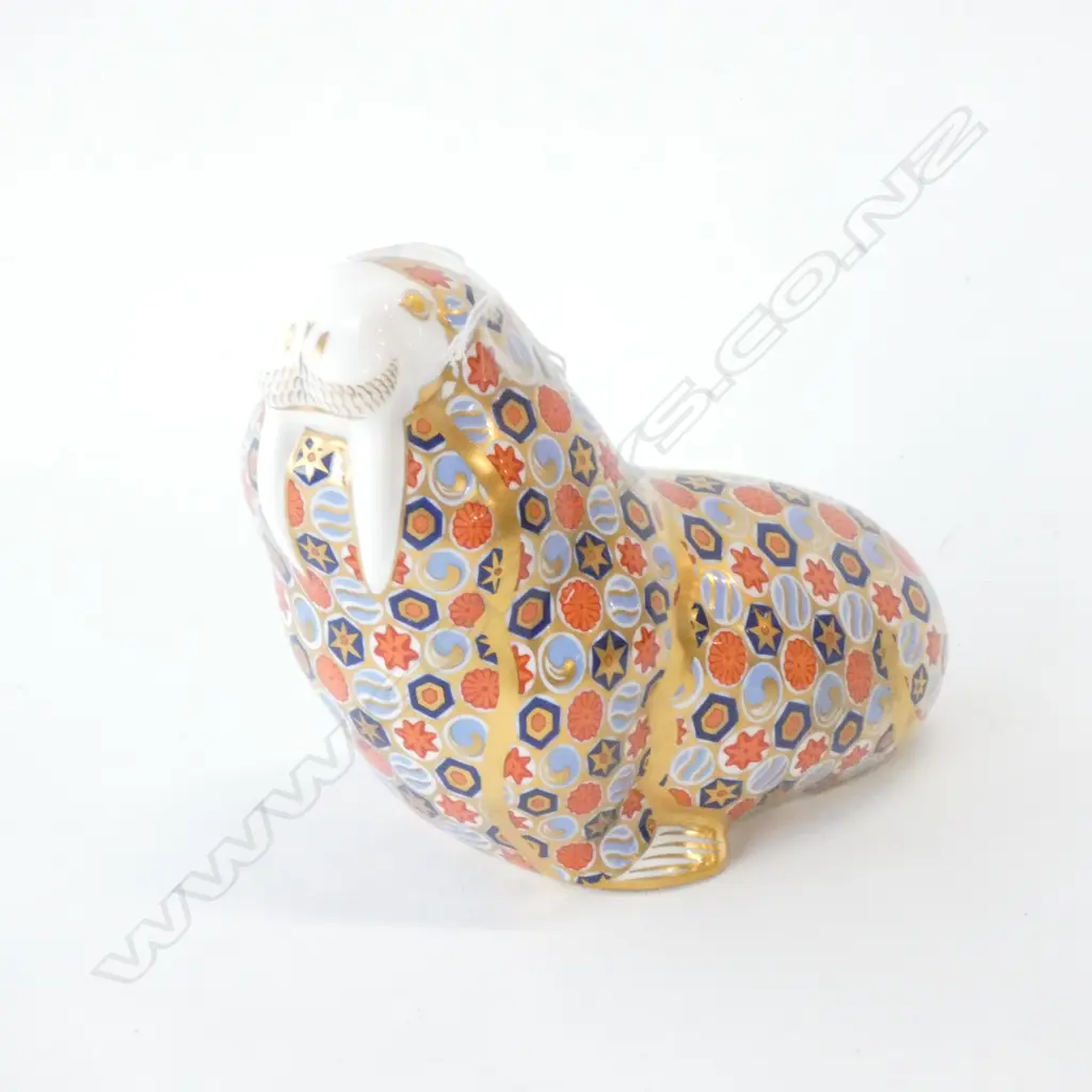 ROYAL CROWN DERBY WALRUS PAPERWEIGHT L 130 MM C1970/80 Image 1++