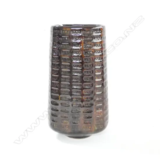 CROWN LYNN ORZEL METROLPOLITAN VASE #110? H. 240MM