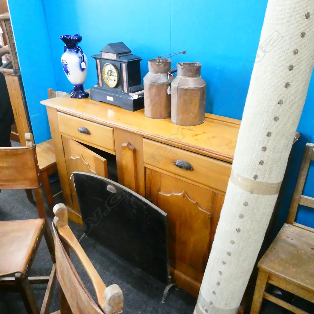 WOODEN DRESSER BASE H. 940MM W. 1520MM Image 1++