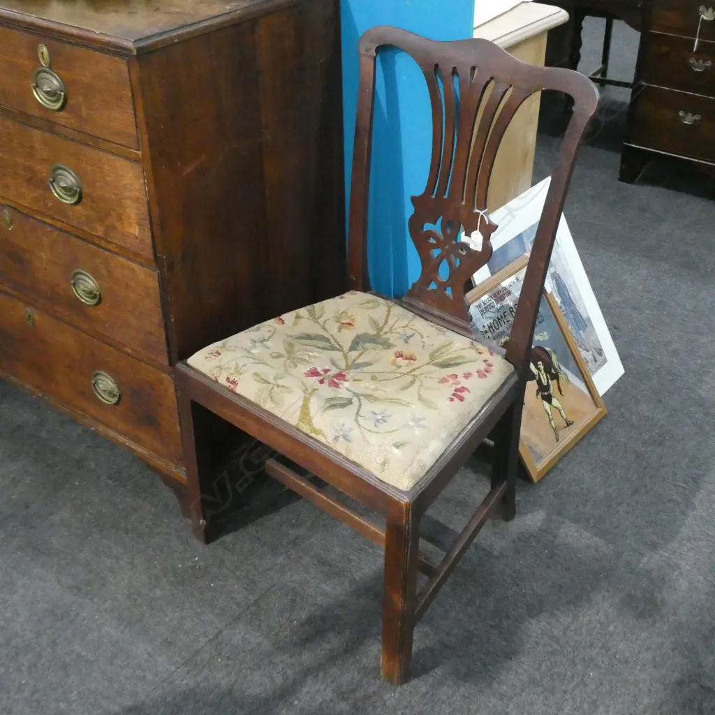 SHERATON STYLE CHAIR NEEDLEWORK SEAT  Image 1++
