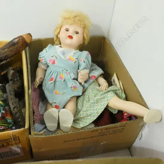 BOX LOT VINTAGE DOLLS & CLOTHES