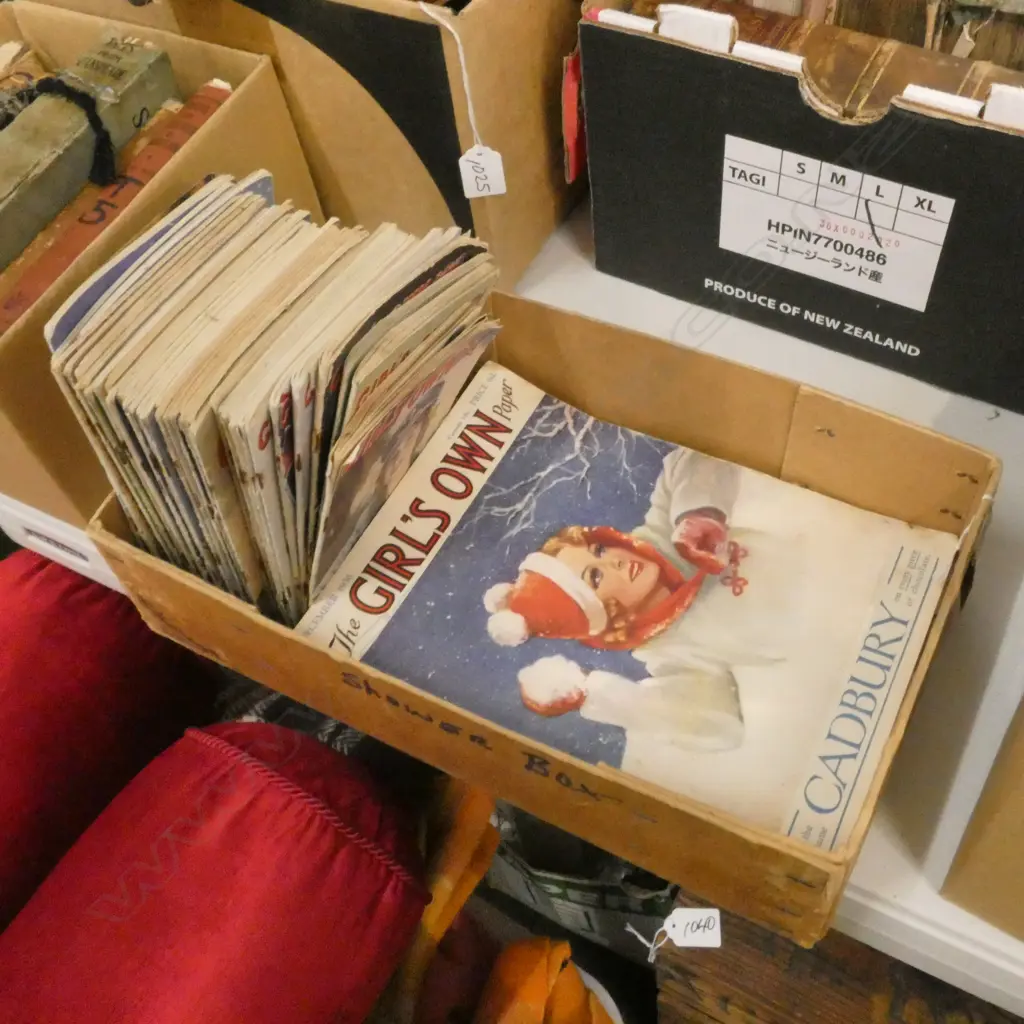 BOX 48 GIRLS OWN MAGAZINES 6 1930'S + 42 1940'S Image 1++