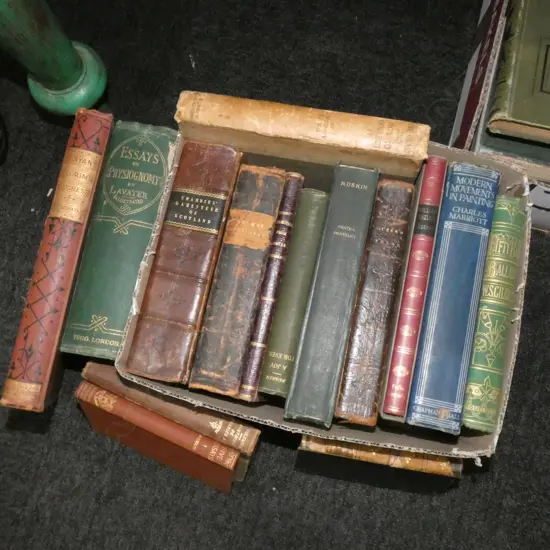 BOOK ANTIQUE BOOKS - DECORATIVE BINDINGS 