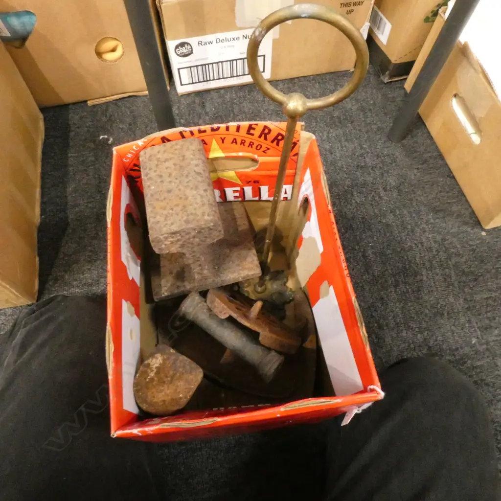 BOX LOT DOOR STOPS ETC Image 1++