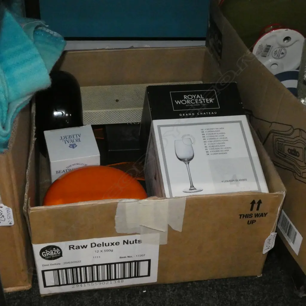 BOX LOT BOXED CUTLERY, GLASSES ETC. Image 1++