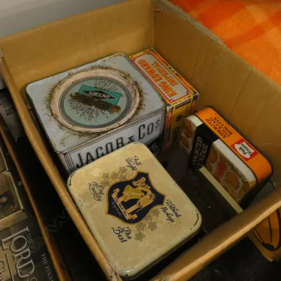 BOX LOT ASST. TINS 