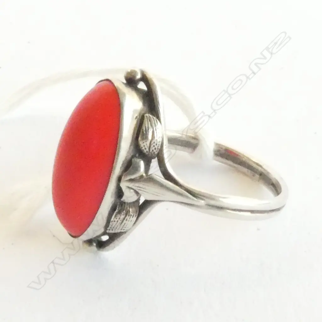 STG SILVER RED STONE RING Image 1++
