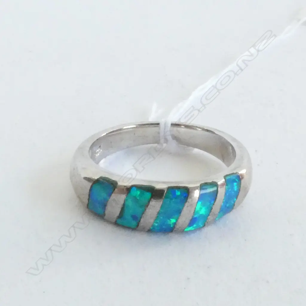 STG SILVER RING WITH OPAL INLAY Image 1++