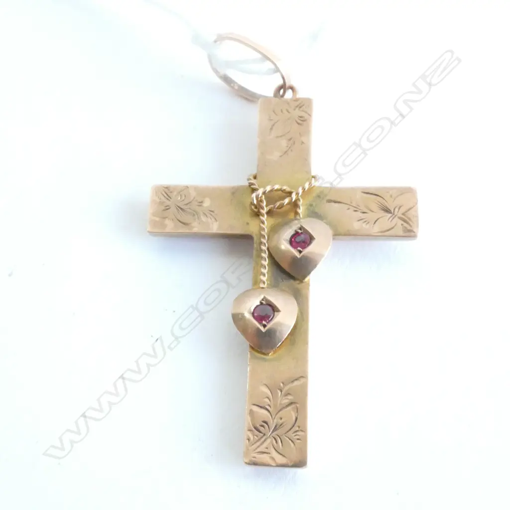 9ct GOLD CROSS WITH 2 RUBIES, 3gm, 45 mm HIGH Image 1++