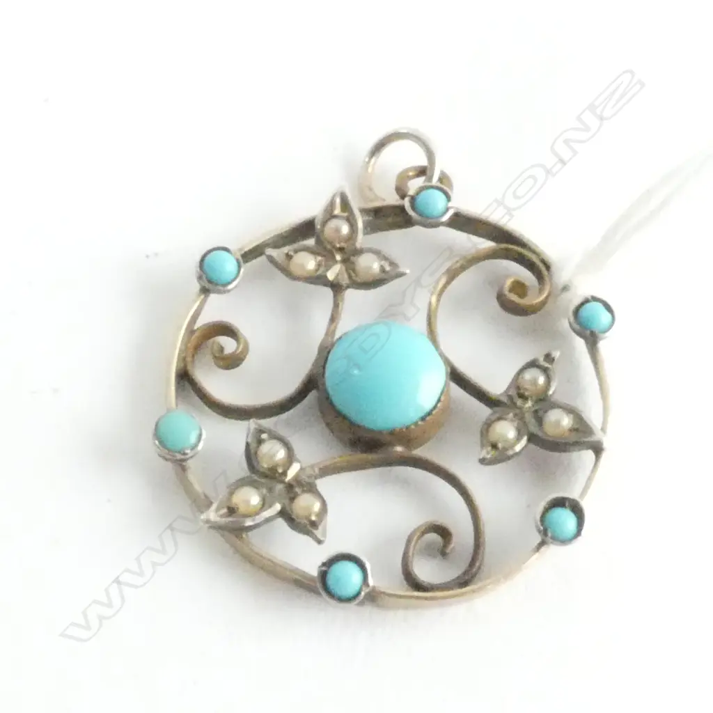 PENDANT, TURQUOISE (?) AND SEED PEARL, PROBABLY GOLD PLATED Image 1++