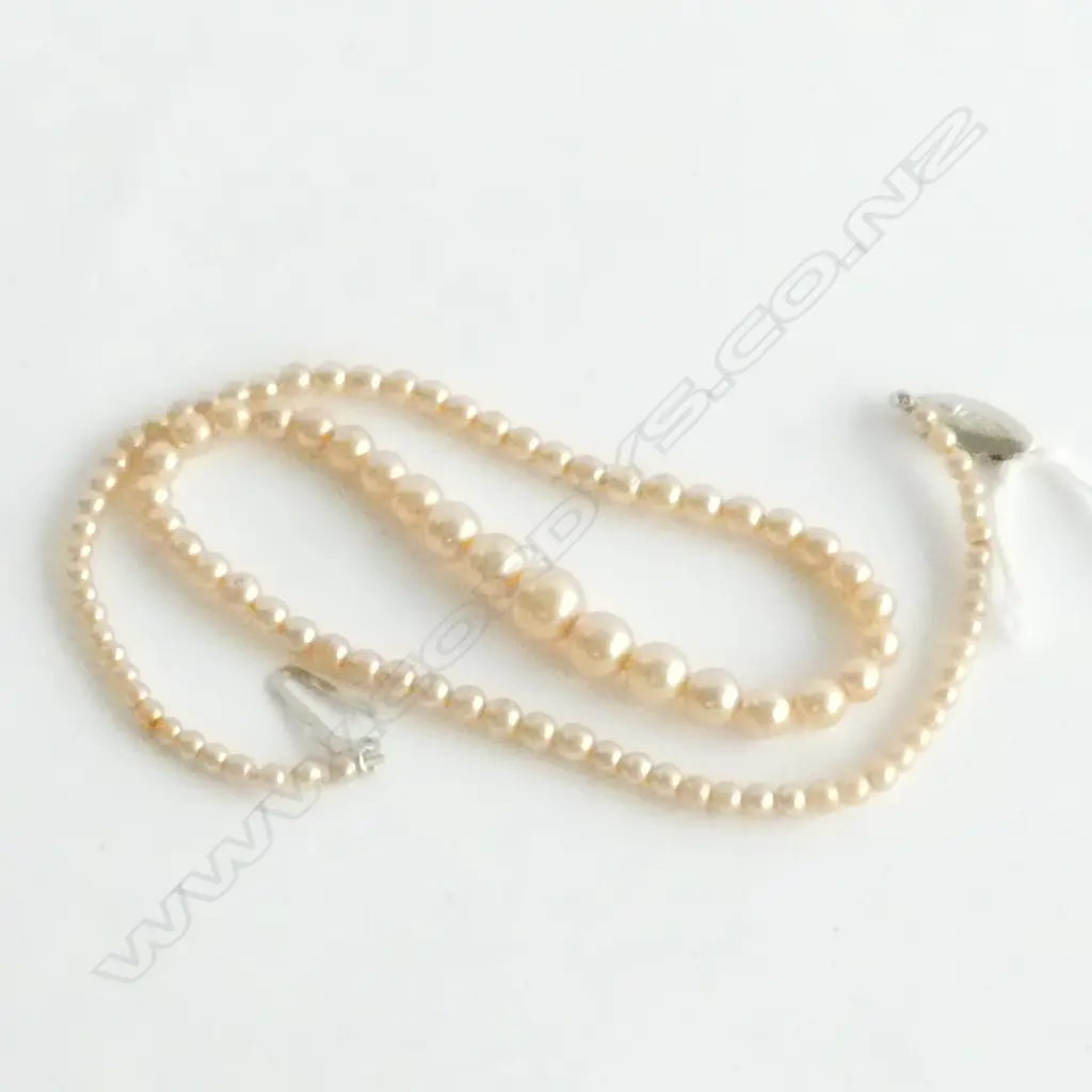 PEARLS, SINGLE STRAND, GRADUATED, STERLING SILVER CLASP, 430mm Image 1++
