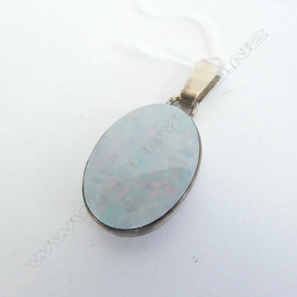 LG OPAL PENDANT SET IN SILVER  C1940'S  45 x 20MM Image 1++