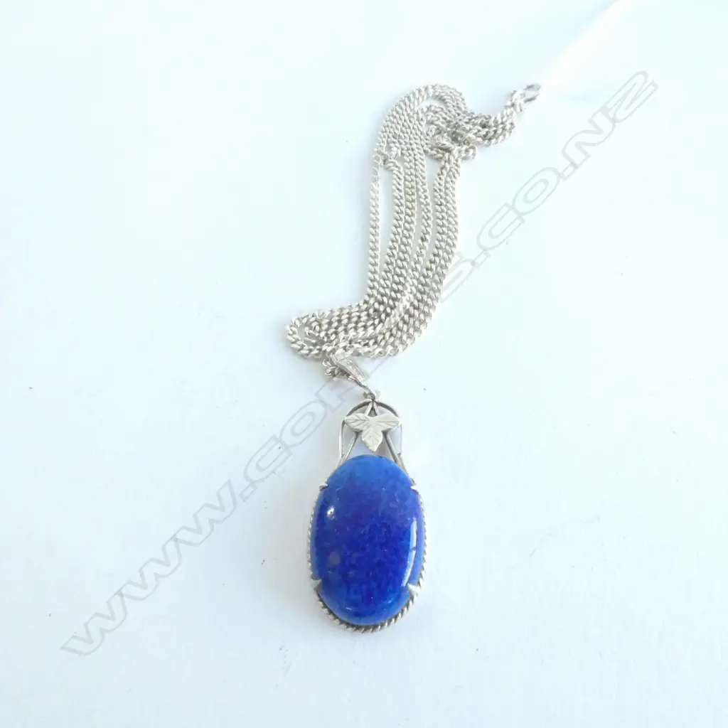 BLUE STONE PENDANT SET IN STG SILVER - LONG 600MM STG SILVER CHAIN Image 1++