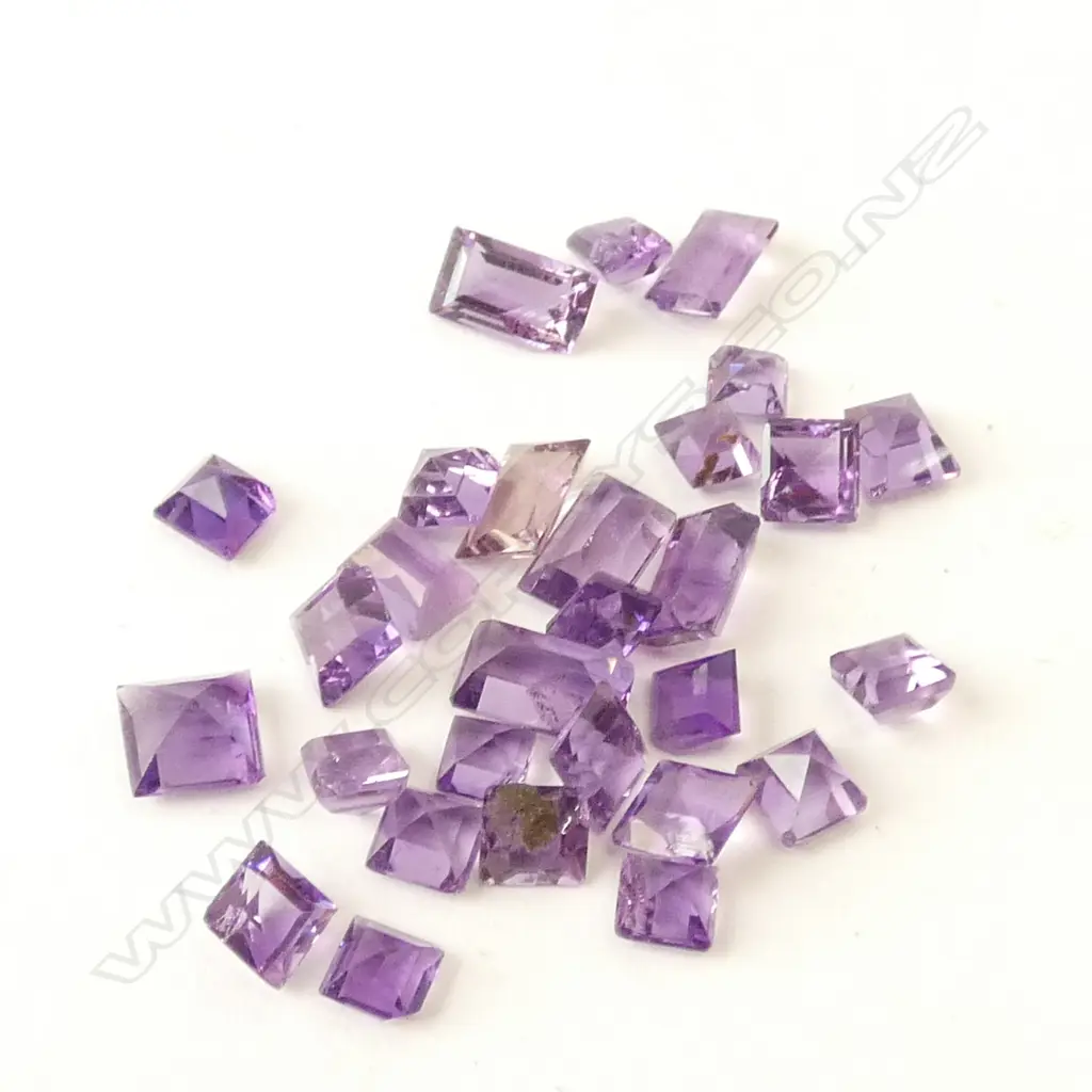 BAG OF10ct AMETHYST FACETED STONES - ALL WITH TINY DAMAGE Image 1++