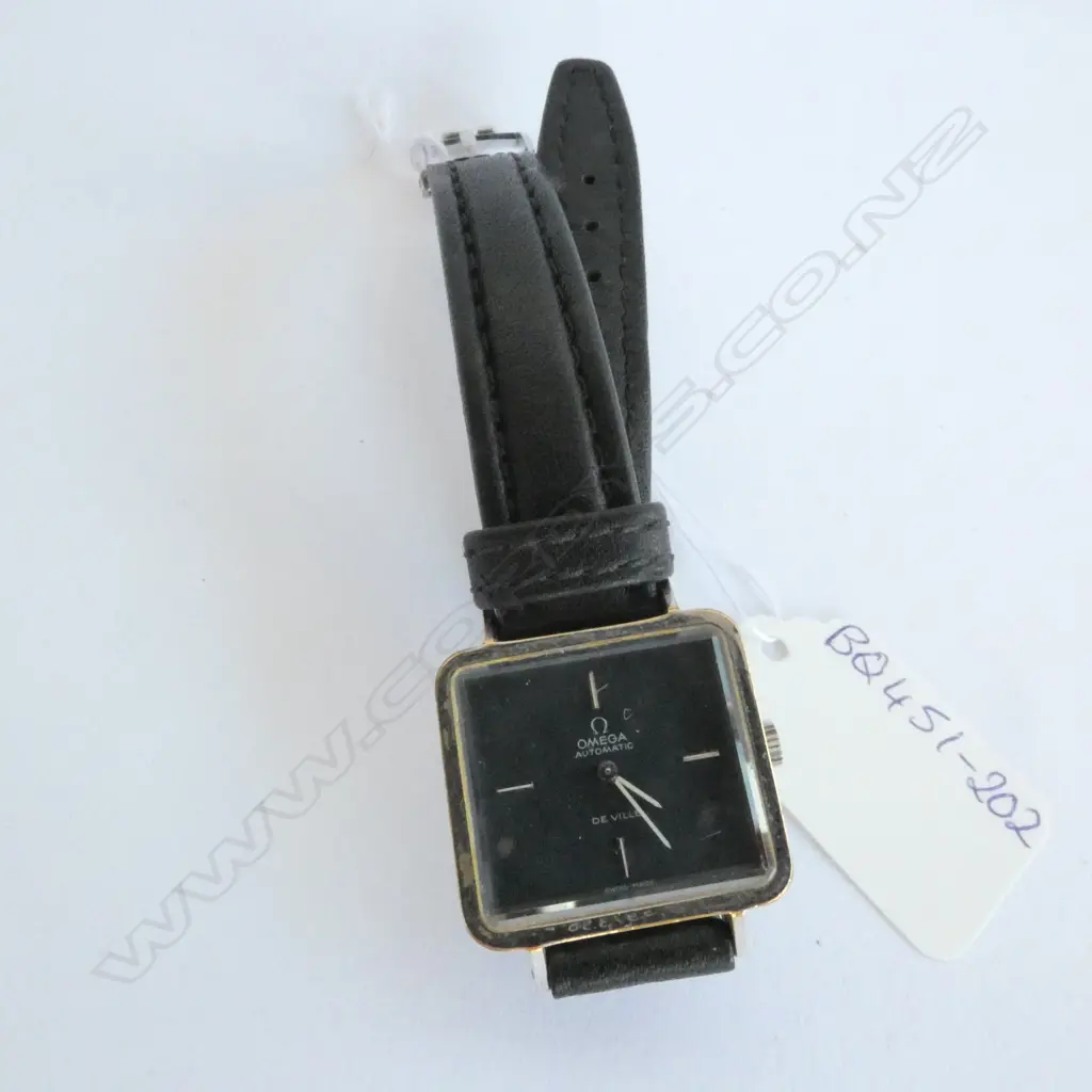 LADIES 1970'S OMEGA AUTOMATIC WATCH. WORKING. BLACK LEATHER STRAP Image 1++