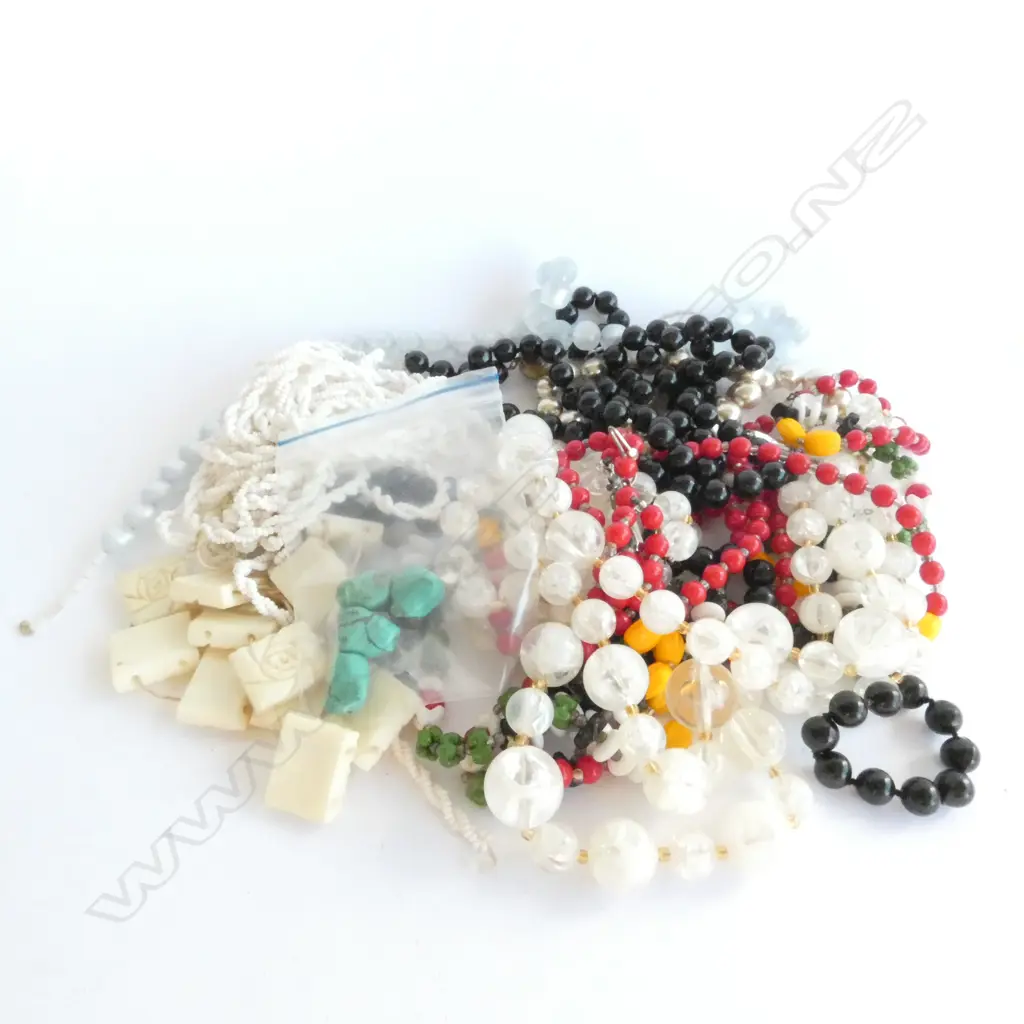 BAG ASST BEADED JEWELLERY Image 1++