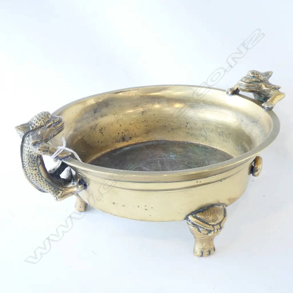 CHINESE BRASS DISH D 210 MM Image 1++