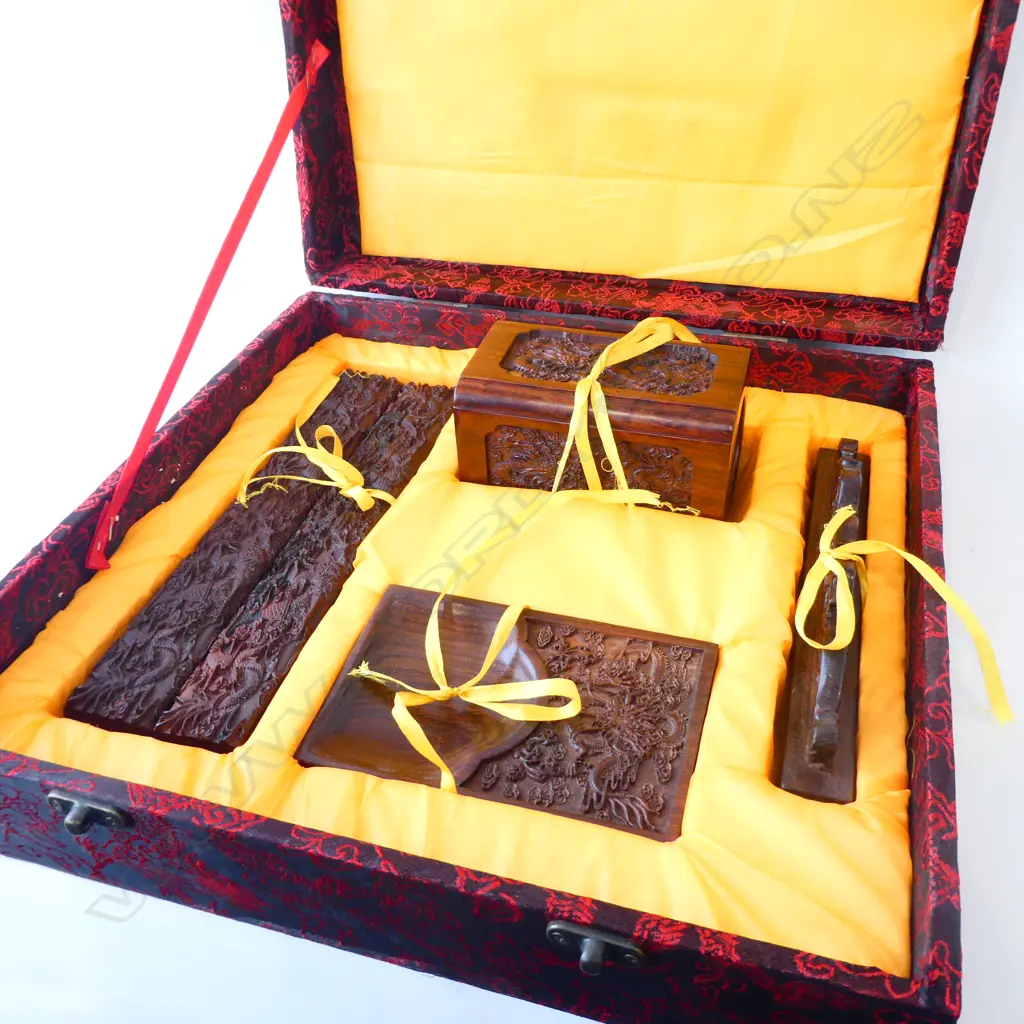 ORIENTAL CARVED WOODEN CALLIGRAPHY SET -  IN SATIN LINED BOX Image 1++