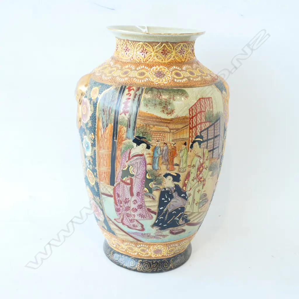 LG JAPANESE SATSUMA VASE. H. 315MM Image 1++