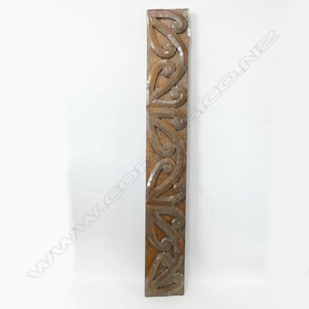 CARVED WOODEN MAORI PLANK L. 1355MM Image 1++
