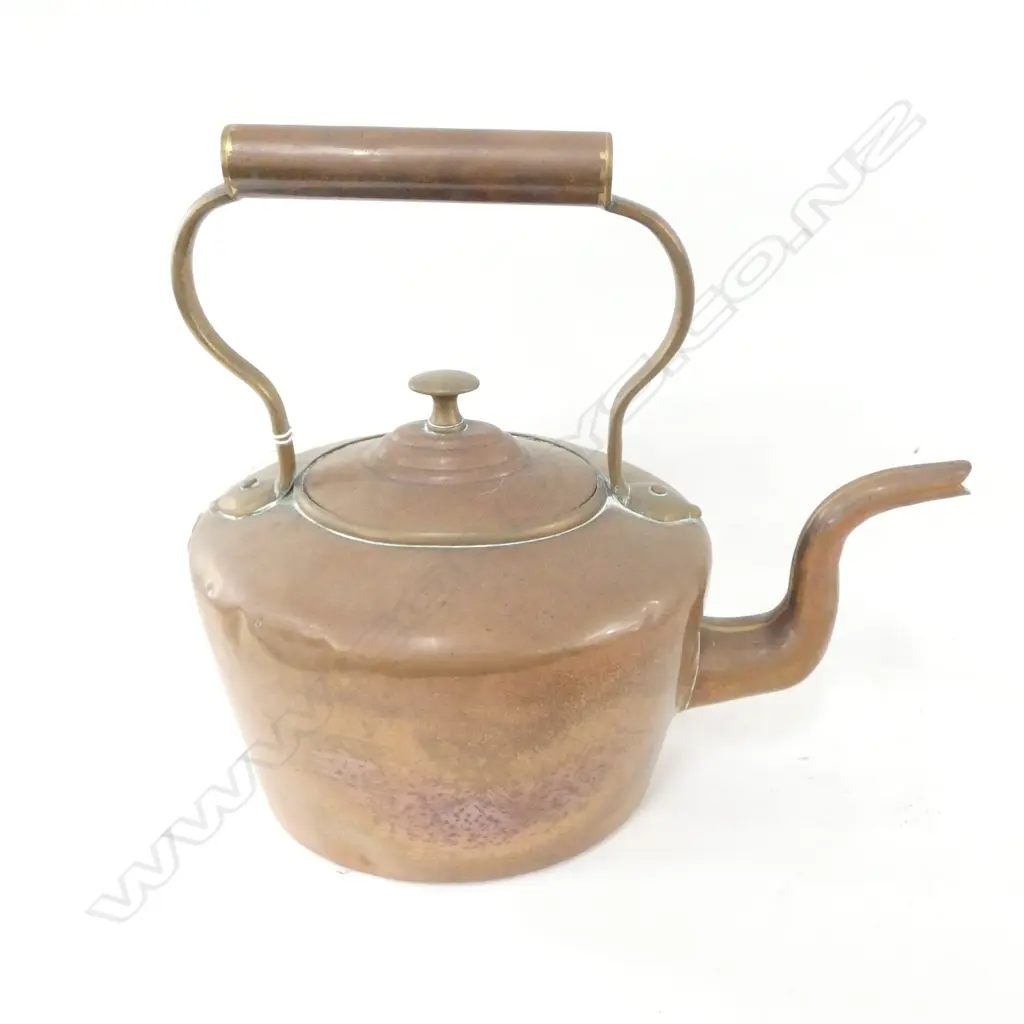 COPPER KETTLE Image 1++