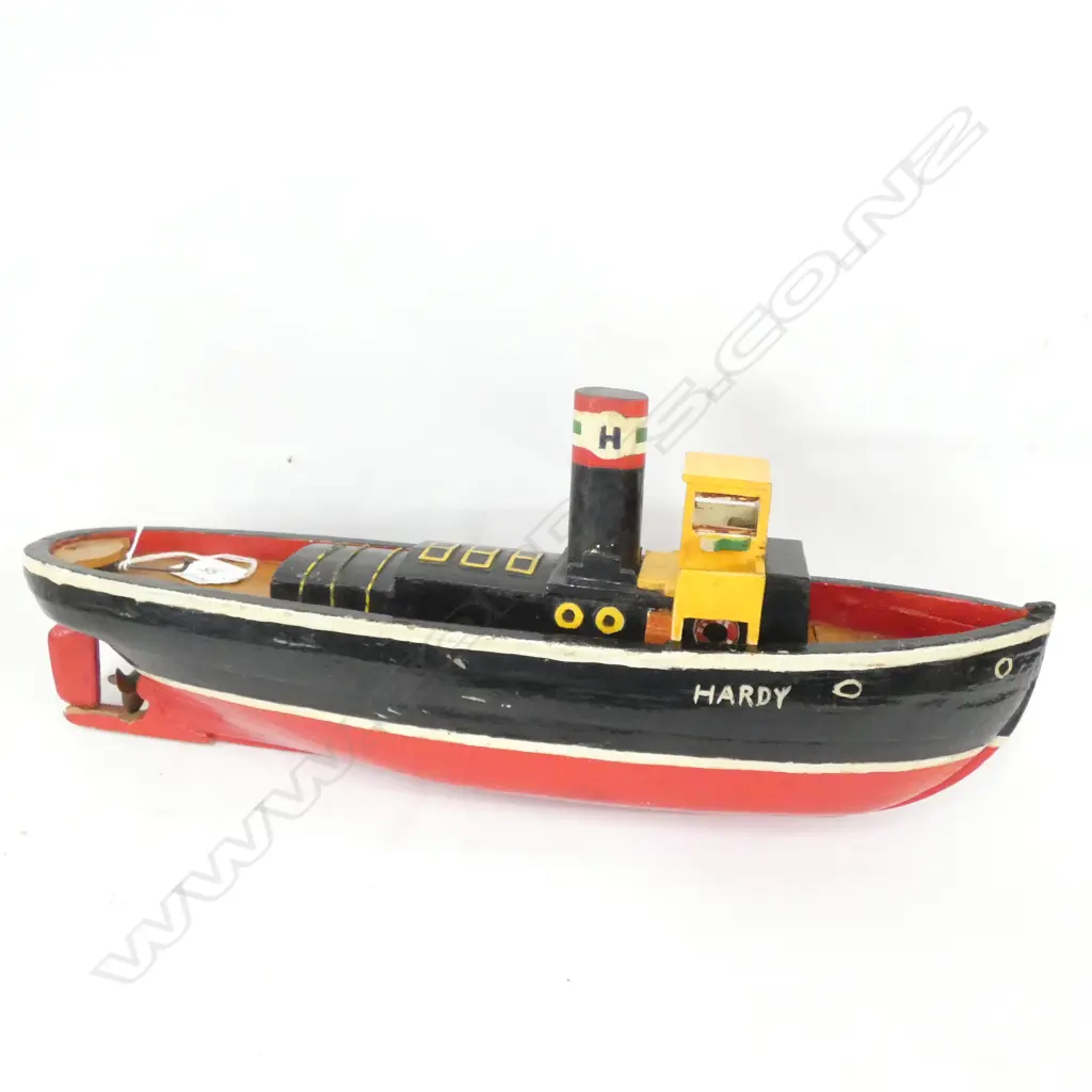 MOTORISED (ELECTRIC) MODEL TUG BOAT, 400MM Image 1++