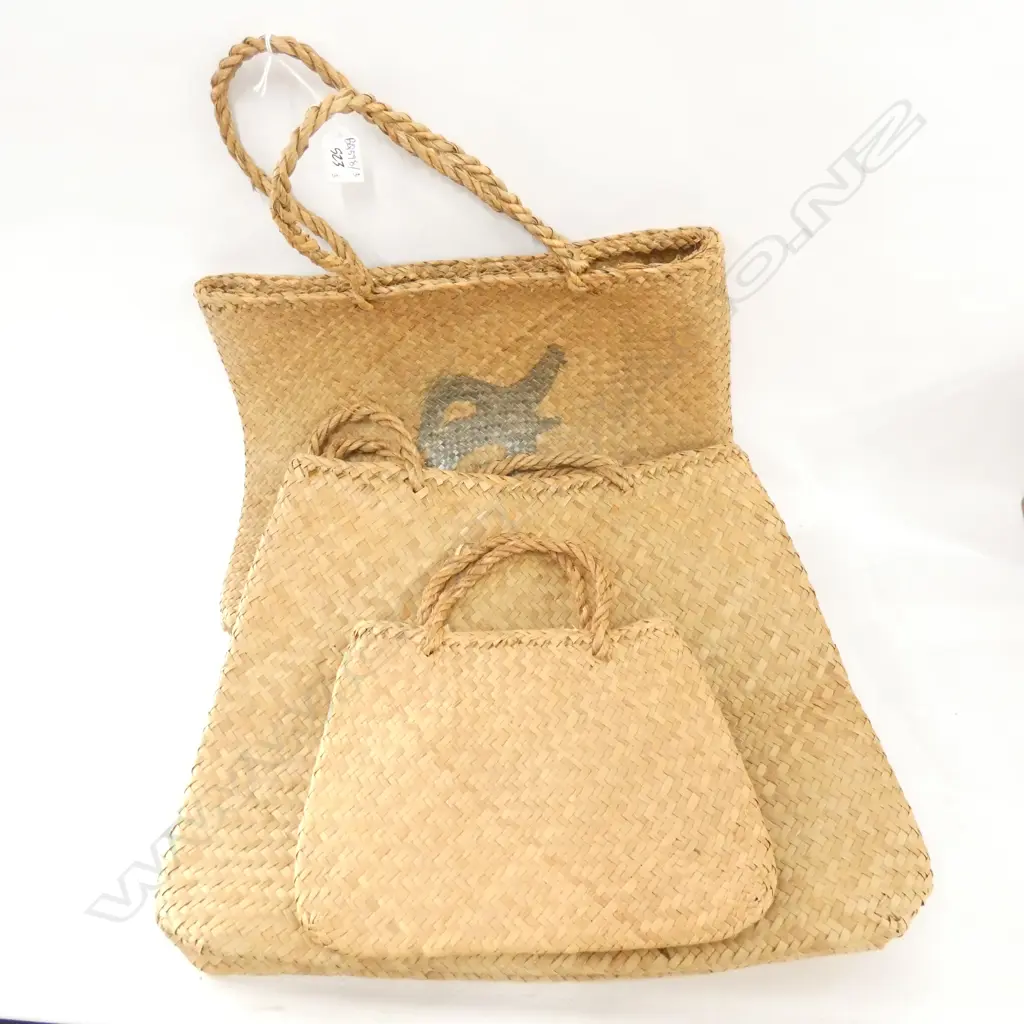 3 KETE BAGS Image 1++
