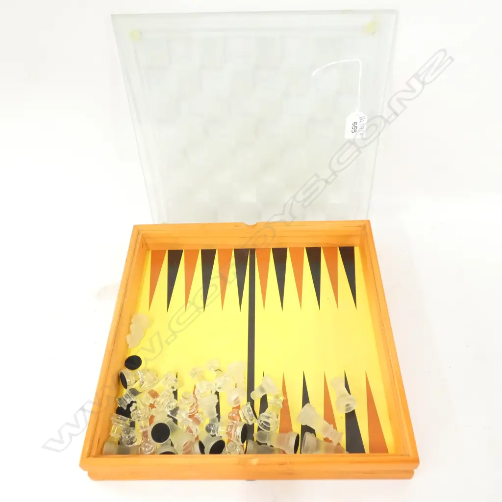 FROSTED GLASS CHESS SET 315MM SQ Image 1++