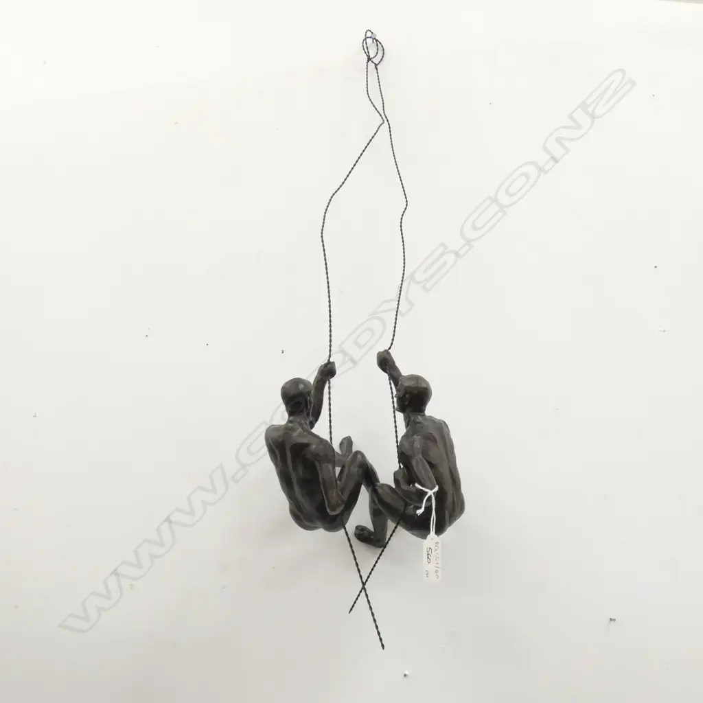 PR BRONZED CLIMBING MEN  Image 1++