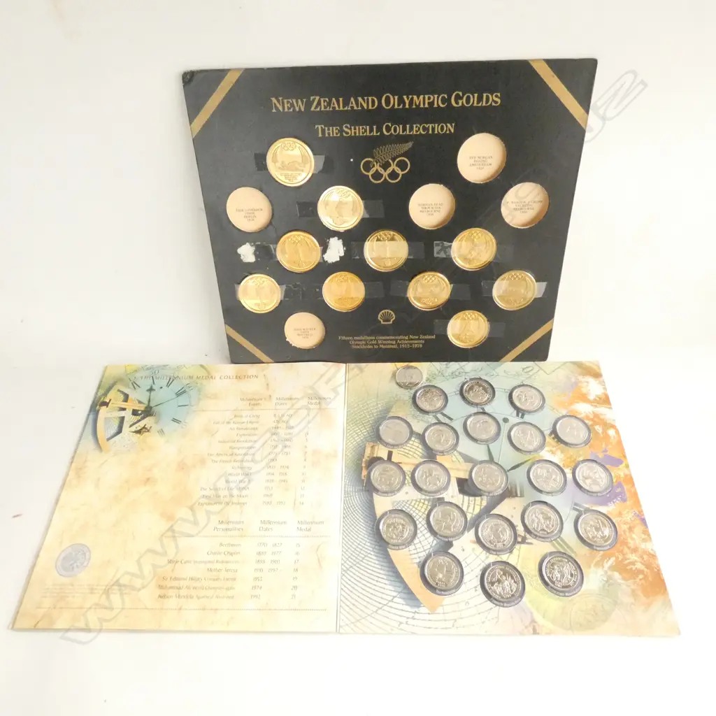 VINTAGE FRIENDLY CALF BATTERY OPERATED TOY & MIXED EPHEMERA & MEDAL COLLECTIONS Image 1++