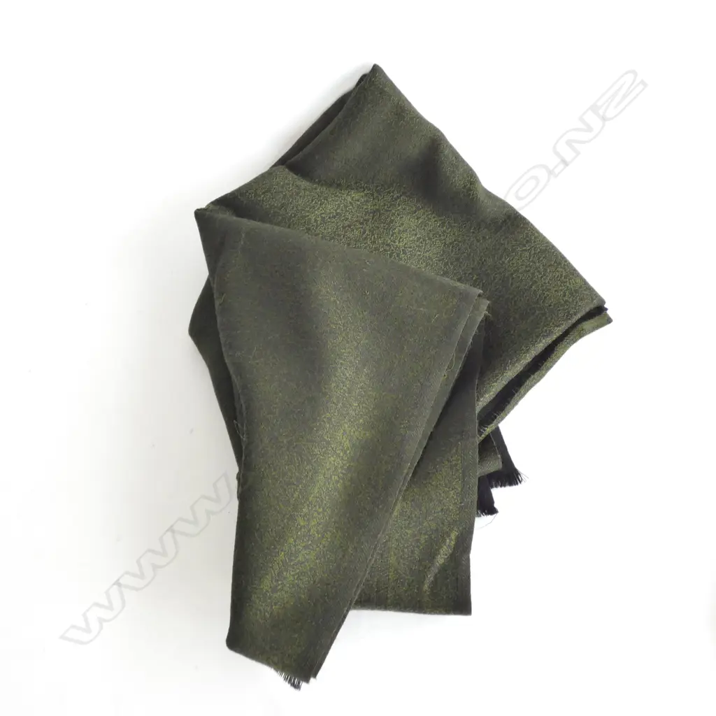 QUALITY KASHMIR SCARF GREEN & BLACK BOTEH MOTIFS Image 1++